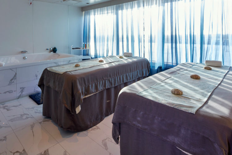 Couple's Therapy Room - Mareel Spa - Cunard